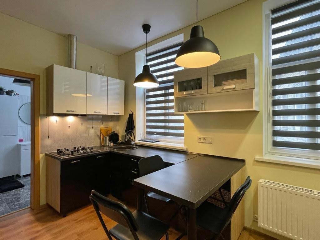 River Apartment Riga Esterno foto
